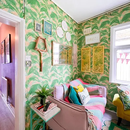 Claremont - Holiday home London