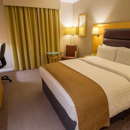 London Lock By Ihg Hotel Brentford