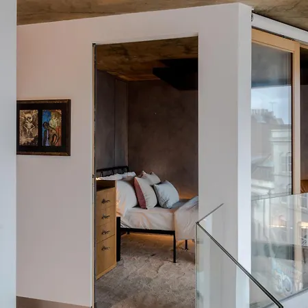 Shoreditch Penthouse Apartment *