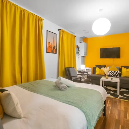 New! 2-bedroom In Trendy Brick Lane *