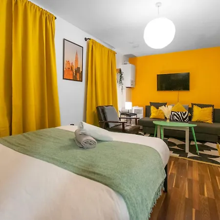 New! 2-bedroom In Trendy Brick Lane Holiday home *