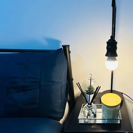 Urban Serenity South East 3 Bedroom House Apartment London