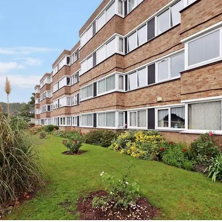 Appartement Spacious Wanstead Apartment- Sleeps 4!