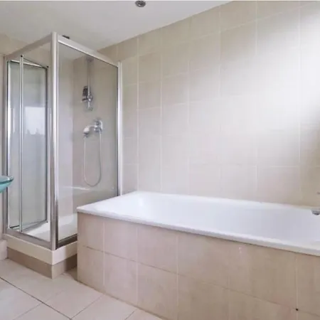 Appartement Spacious Wanstead Apartment- Sleeps 4! Londres