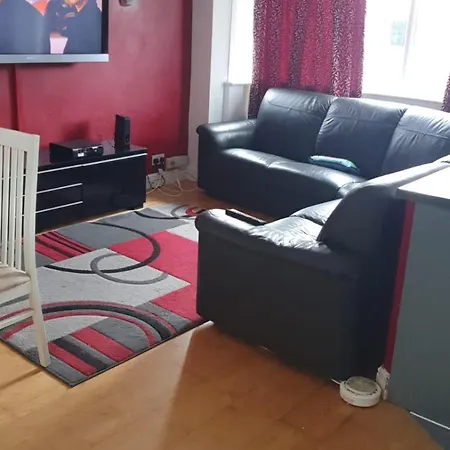 Spacious Wanstead Apartment- Sleeps 4! Appartement *