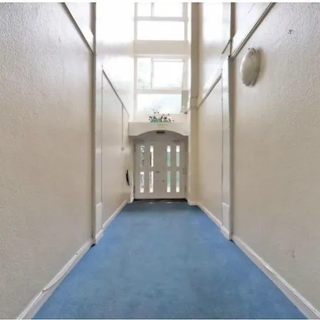 Appartement Spacious Wanstead Apartment- Sleeps 4!