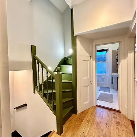 Apartment Modern Flat-free Parking,4 Stops To Paddington Hanwell