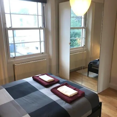 Modern Flat-free Parking,4 Stops To Paddington *