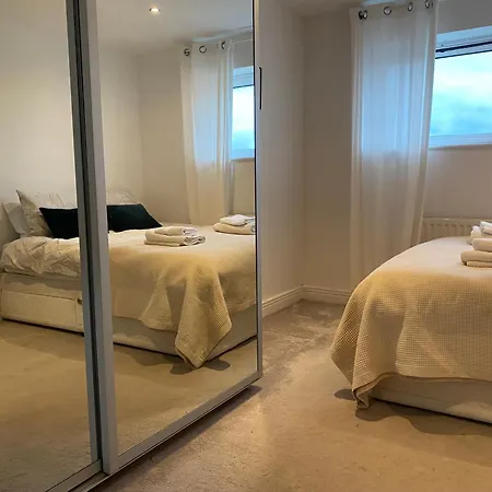 Apartment Cosy 2 Bedroom Royal Docks London