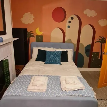 Claremont - Holiday home *