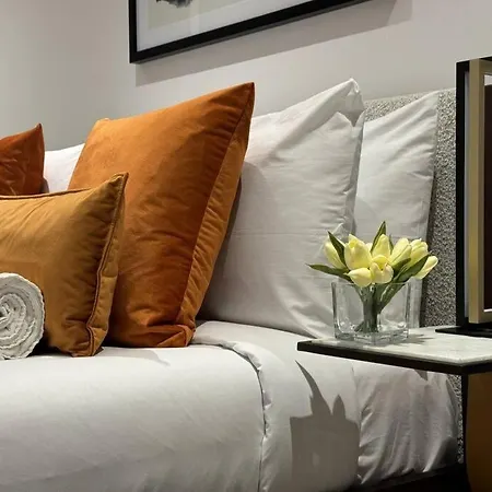 Appartement Luxxe 2br 2ba Duplex 5 Mins From Hither St - 65c