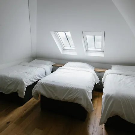 Ebs London Hostal Catford