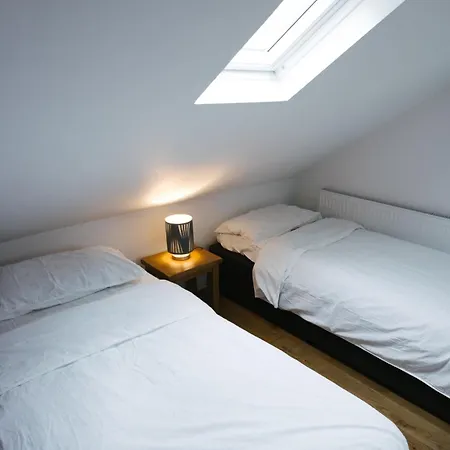 Ebs London Hostal