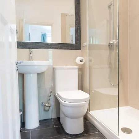 Hostal Ebs London *