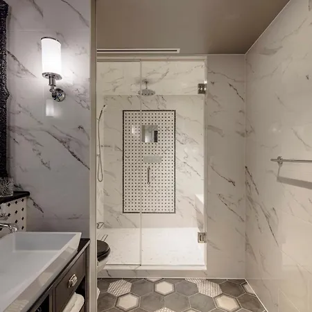Virgin - Shoreditch 5*
