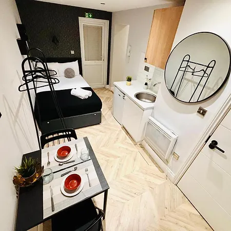 Apartment Heathrow Airport West Drayton (Middlesex)