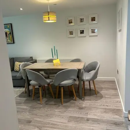 Apartment The Heart Of Charlton The Village London