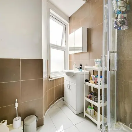 Guest house In East London