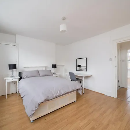 Guest house In East London