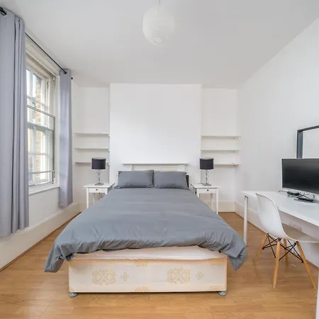 Guest house In East London