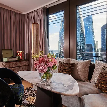 Pan Pacific Hotell