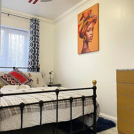 Apartment Stylish Madison