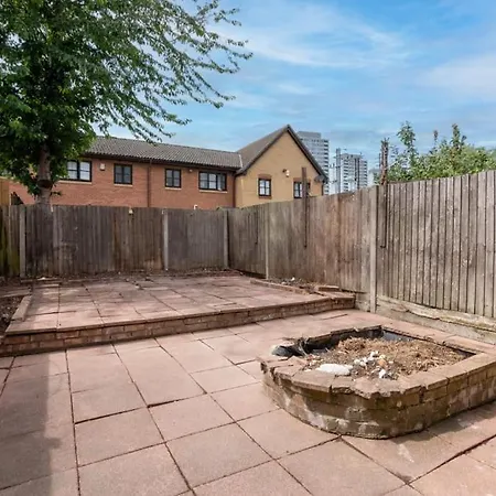 Guest house Single Refurbished Bedroom London
