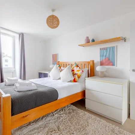 Modern & Ideally Located 2bd Flat Heart Of Dalston