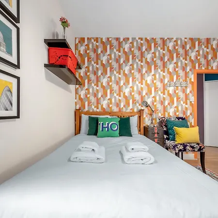 Claremont A - Apartment