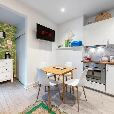 Claremont A - Apartment
