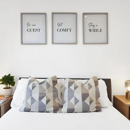 Apartment 1 Bedroom Short Term & Flexible Renting Hackney With Free Wifi *