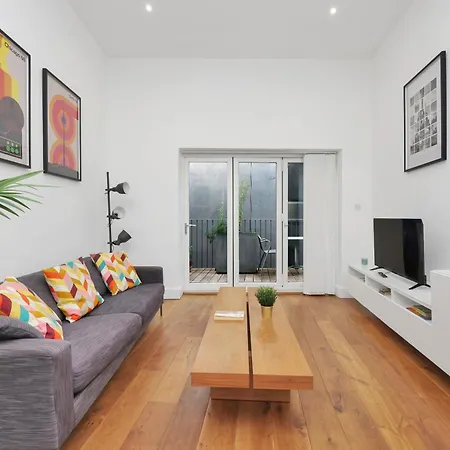 Apartment 1 Bedroom Short Term & Flexible Renting Hackney With Free Wifi London
