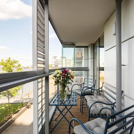 Greenwich Riverside 2 Bed Sleeps 6