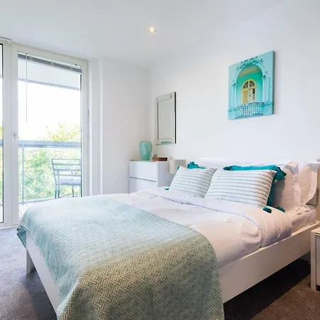 Greenwich Riverside 2 Bed Sleeps 6