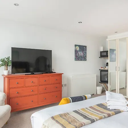 Affittacamere Serene Waterfront - Excel Londra