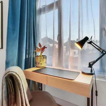 Holiday home Modern London