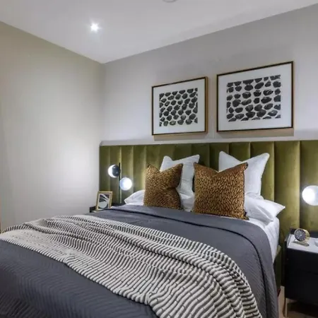 Elegant Modern Cozy 3Bd Apt 1Gb Wifi - Luxurylondonstays London