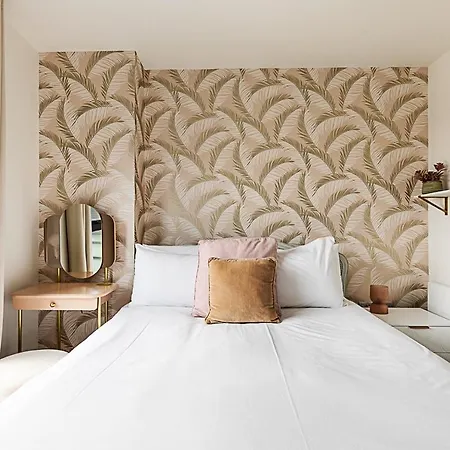 Bohemian Chic In Shoreditch * London