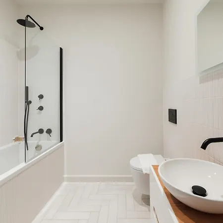 Modern & Bright Luxury In Honor Oak Apartment *