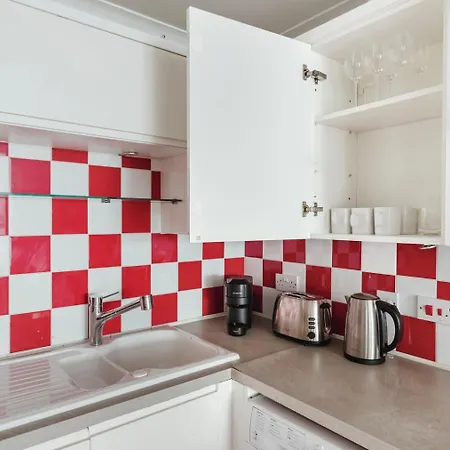 Blueground Aldgatewhitechapel Nr Tube Station Lon-480 Apartment *