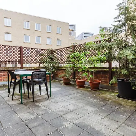 Blueground Aldgatewhitechapel Nr Tube Station Lon-480 Apartment
