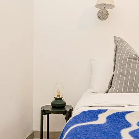 Holiday home 3br Flat W Garden In West Kensington, 4min Tube Station