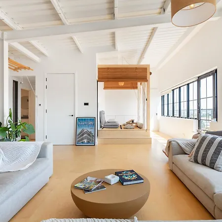 Luxury Penthouse Loft In Art-deco Warehouse Conversion * Londres