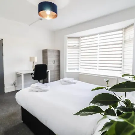 Urban Oasis Bed & Breakfast
