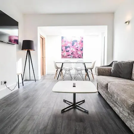 Urban Oasis Bed & Breakfast London