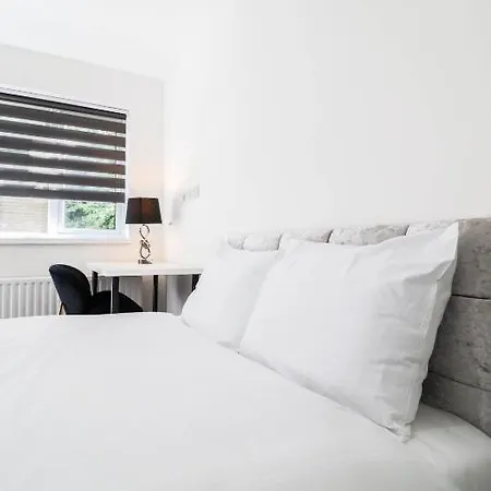 Urban Oasis Bed & Breakfast