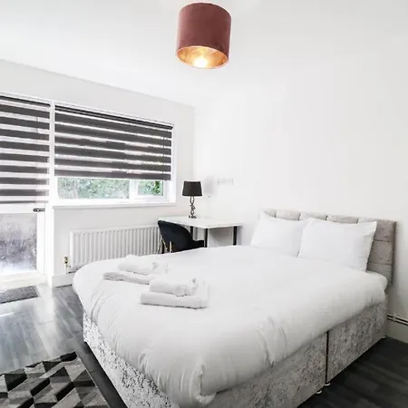 Bed & Breakfast Urban Oasis