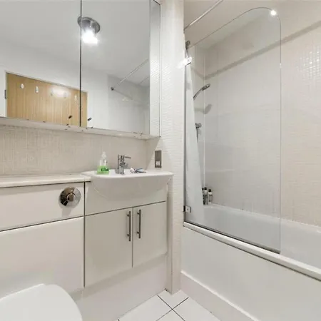 Apartment Mdx - Canary Wharf