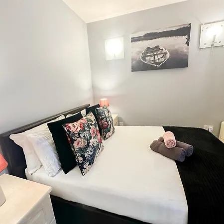 Stunning 1-bedroom Flat In Canary Wharf Free Parking Near Museum * London