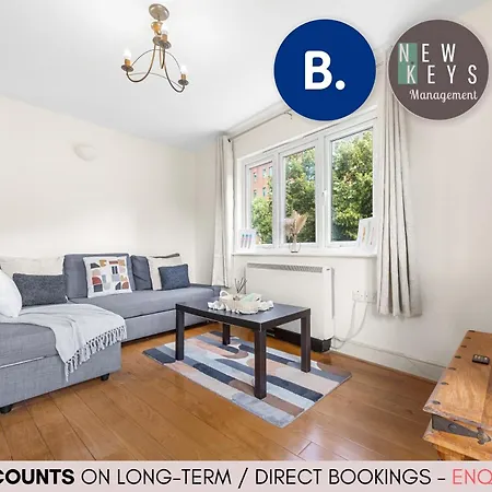 The Singing Canary Apartment London